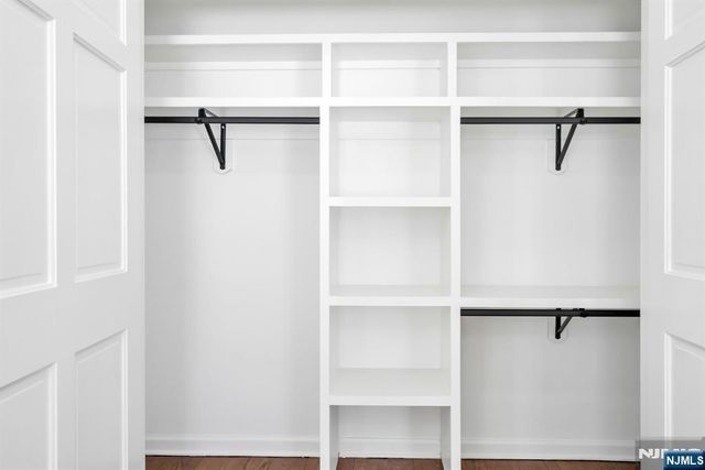 853 Shadow Ridge Road, Franklin Lakes, NJ 07417