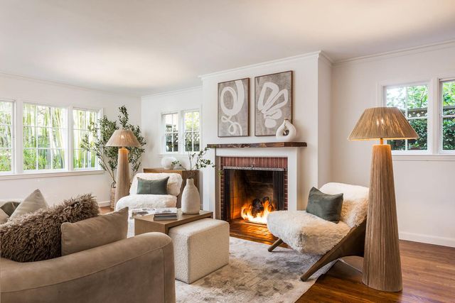863 Melville Avenue, Palo Alto, CA 94301