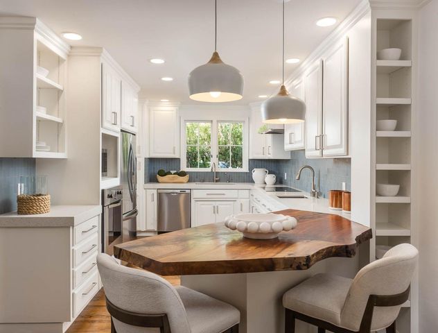 863 Melville Avenue, Palo Alto, CA 94301
