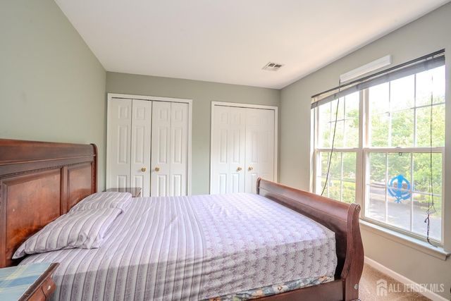 15 Inverness Lane, East Windsor, NJ 08520