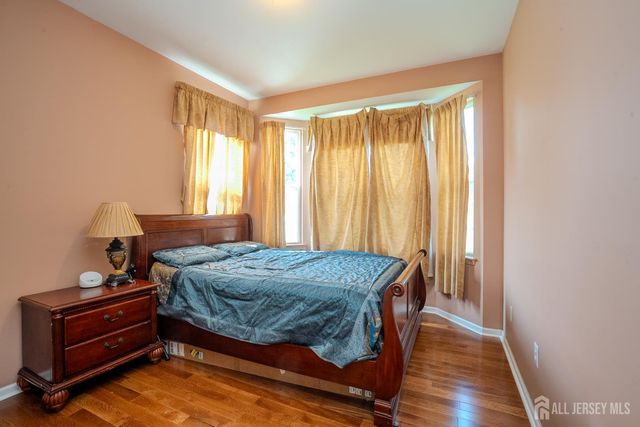 15 Inverness Lane, East Windsor, NJ 08520