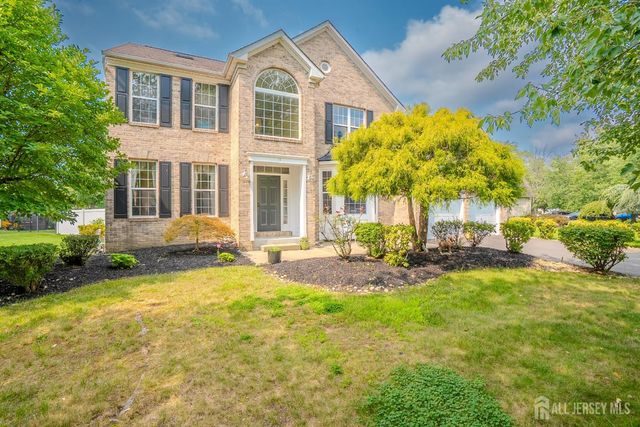 15 Inverness Lane, East Windsor, NJ 08520