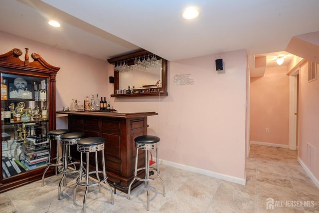 15 Inverness Lane, East Windsor, NJ 08520
