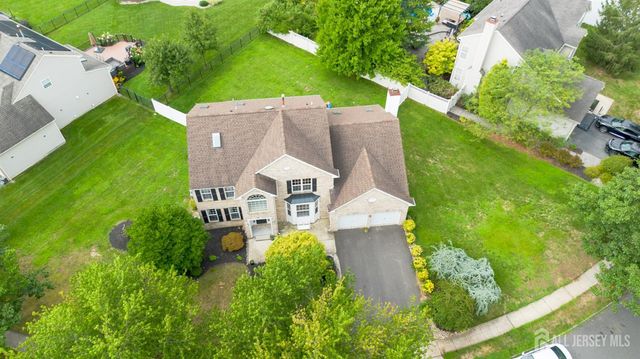 15 Inverness Lane, East Windsor, NJ 08520