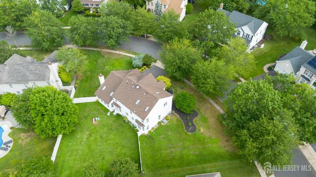 15 Inverness Lane, East Windsor, NJ 08520