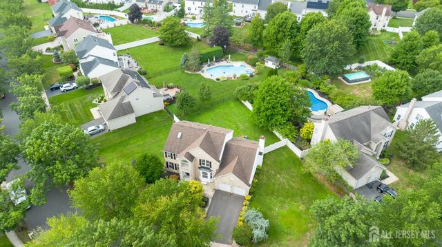 15 Inverness Lane, East Windsor, NJ 08520