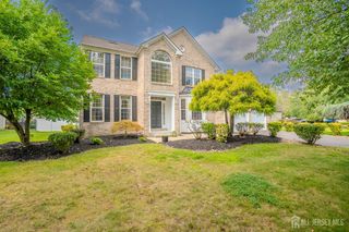 15 Inverness Lane, East Windsor, NJ 08520