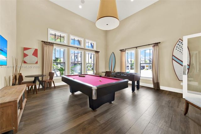 5880 NW 104th Path 0, Doral, FL 33178