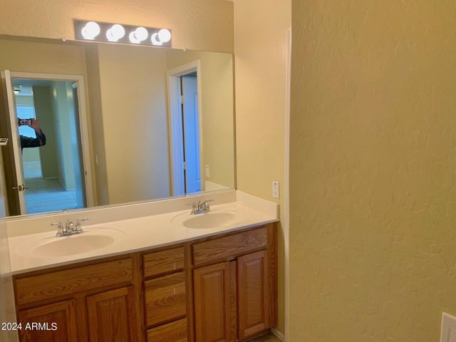 14214 N 141ST Avenue, Surprise, AZ 85379