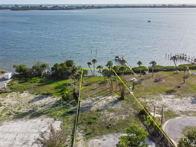 1144 S MCCALL ROAD, Englewood, FL 34223