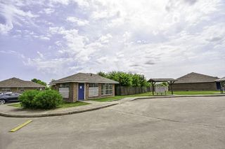 100 Justin Way, Eagle Lake, TX 77434