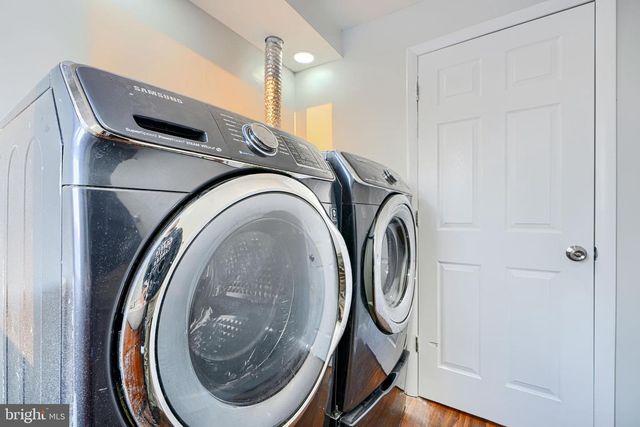 402 CHESTNUT CT, Dundalk, MD 21222