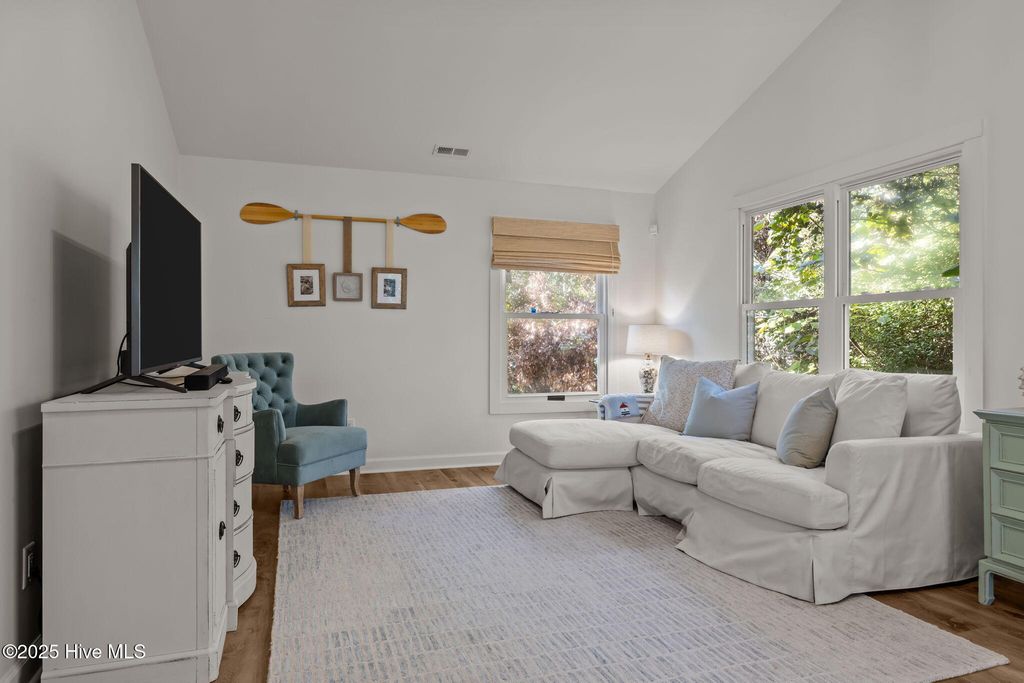 Image 30 of property listing at 7122 Ocean Drive, Emerald Isle, NC 28594