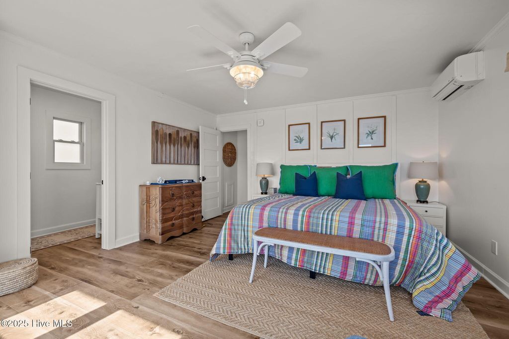 Image 35 of property listing at 7122 Ocean Drive, Emerald Isle, NC 28594