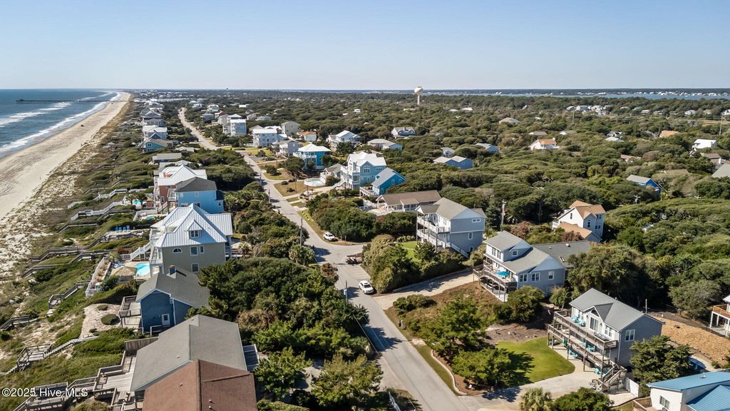 Image 48 of property listing at 7122 Ocean Drive, Emerald Isle, NC 28594