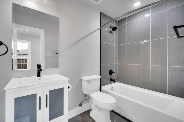 113 Frierson Street, Waxahachie, TX 75165