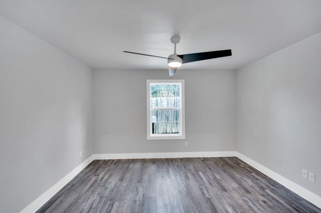 113 Frierson Street, Waxahachie, TX 75165