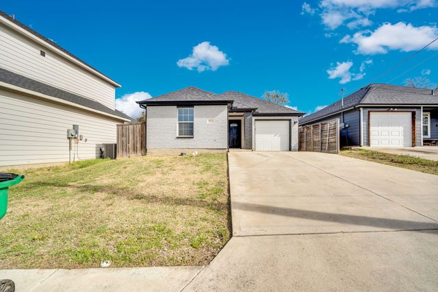 113 Frierson Street, Waxahachie, TX 75165
