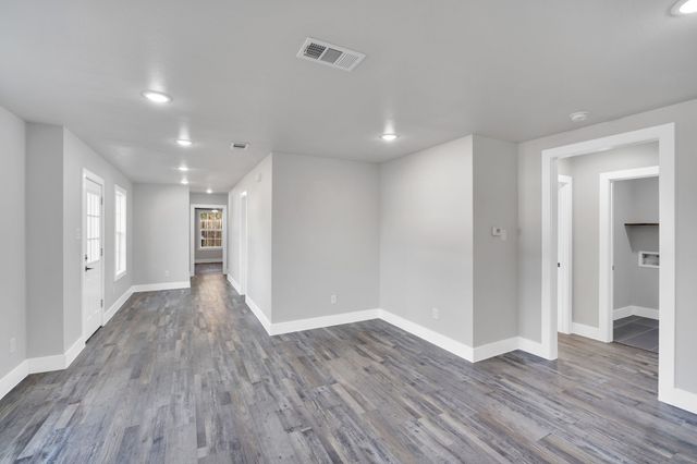 113 Frierson Street, Waxahachie, TX 75165