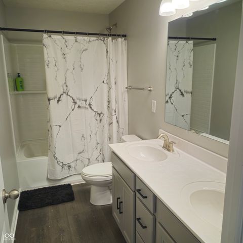 13875 N Honey Creek Drive, Camby, IN 46113