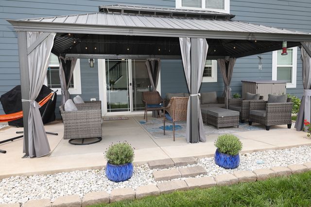 13875 N Honey Creek Drive, Camby, IN 46113