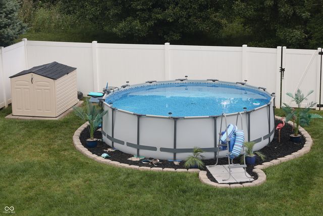 13875 N Honey Creek Drive, Camby, IN 46113