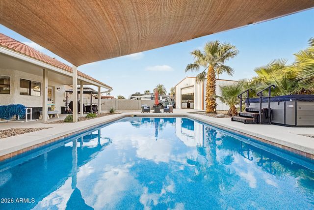 921 N SANDAL Circle, Mesa, AZ 85205