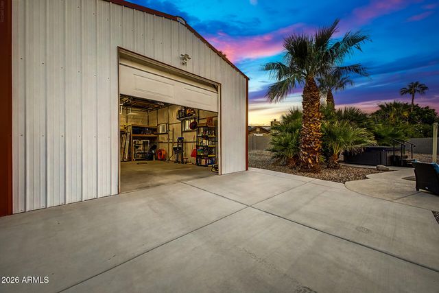 921 N SANDAL Circle, Mesa, AZ 85205