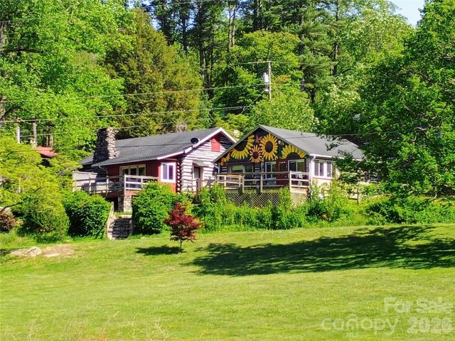 72 Chestnut Hill Road, Gerton, NC 28735