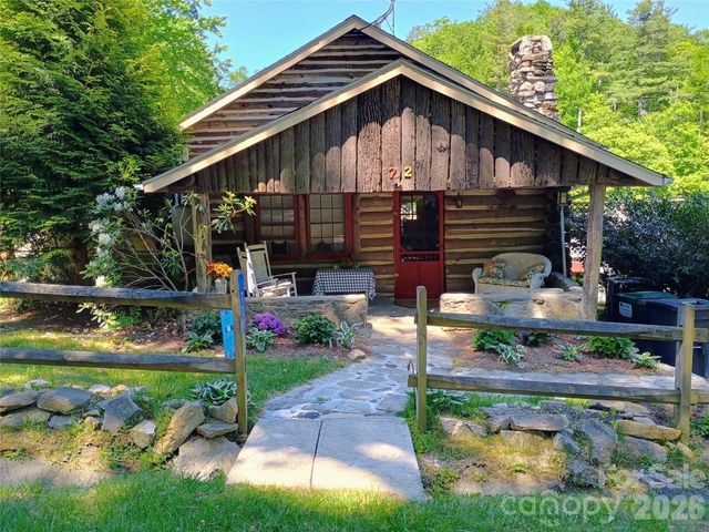 72 Chestnut Hill Road, Gerton, NC 28735