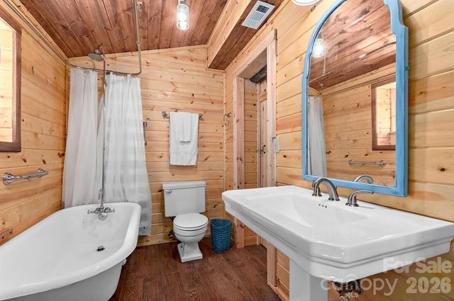 72 Chestnut Hill Road, Gerton, NC 28735