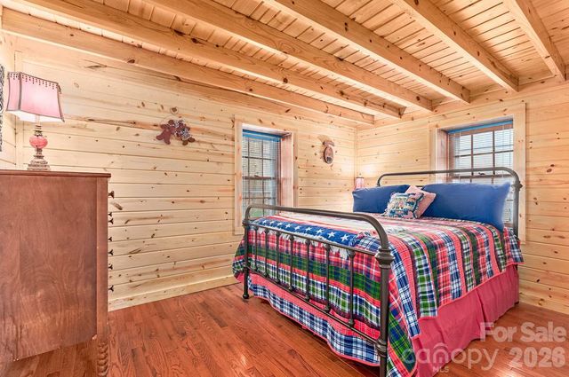 72 Chestnut Hill Road, Gerton, NC 28735