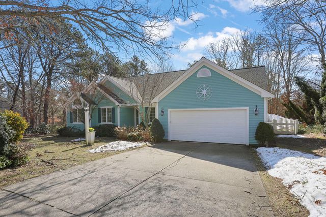 75 Polaris Drive, Mashpee, MA 02649