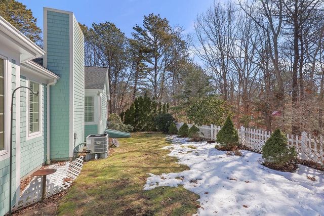 75 Polaris Drive, Mashpee, MA 02649