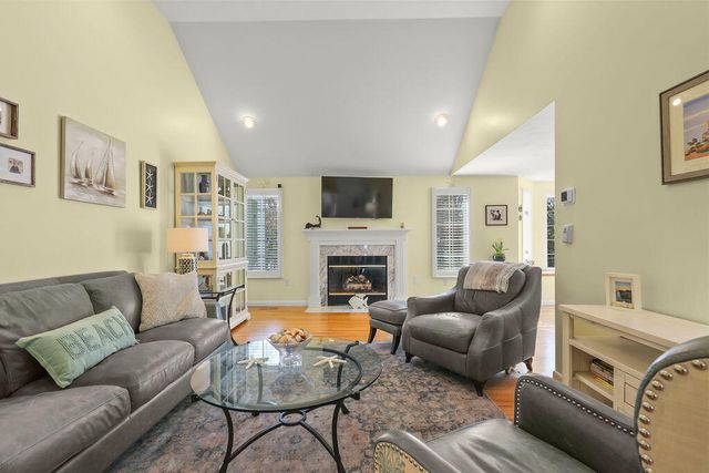 75 Polaris Drive, Mashpee, MA 02649
