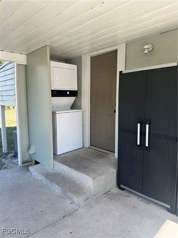 3319 Ellington CT, Fort Myers, FL 33916