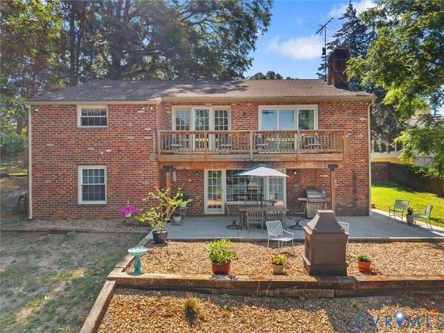 2235 Lakeview Dr, Powhatan, VA 23139
