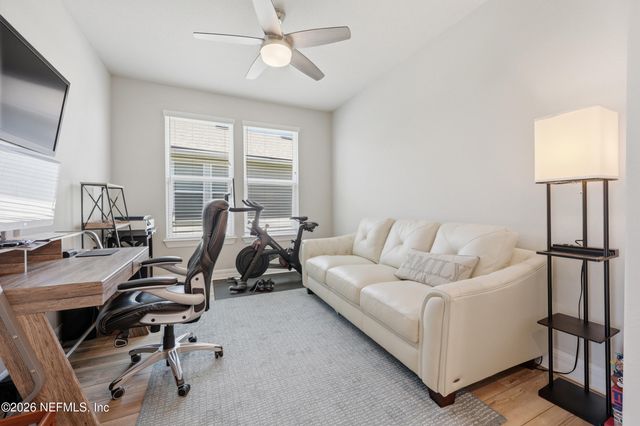 10826 TOWN VIEW Drive, Jacksonville, FL 32256