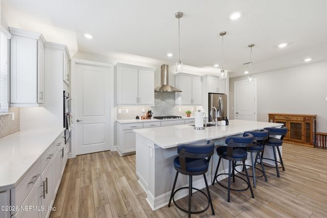 10826 TOWN VIEW Drive, Jacksonville, FL 32256