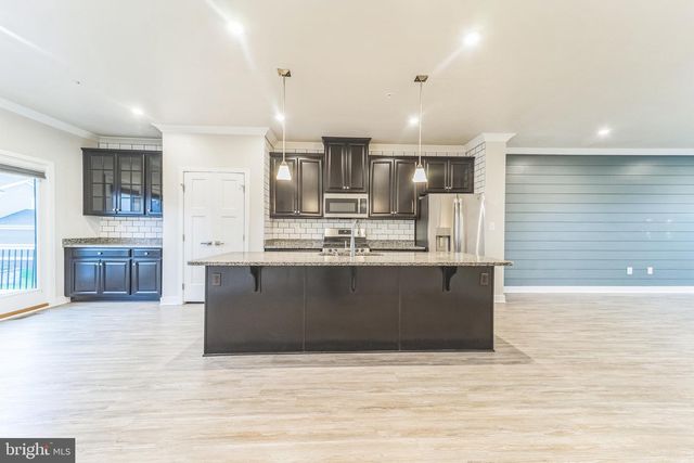 641 COLINDALE ST, Baltimore, MD 21220