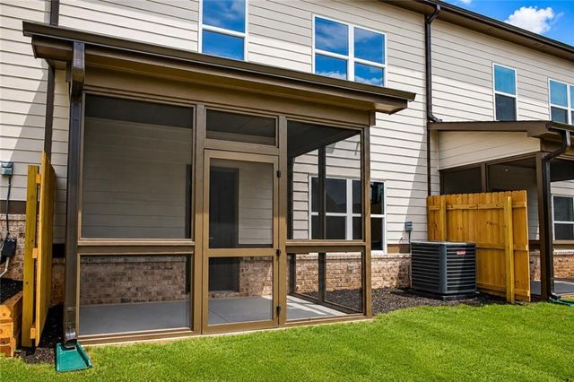 4332 Fern River Bend 63, Norcross, GA 30093