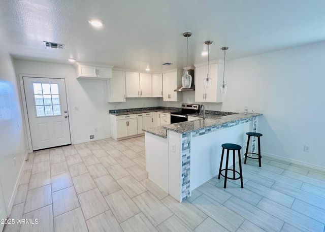 32007 N BUSH Street, Wittmann, AZ 85361