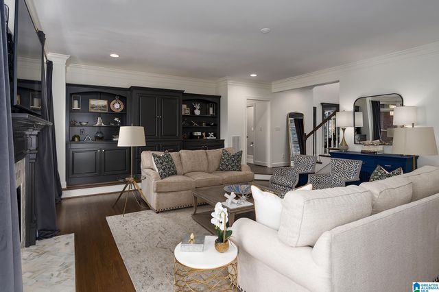 7204 N HIGHFIELD LANE, Hoover, AL 35242