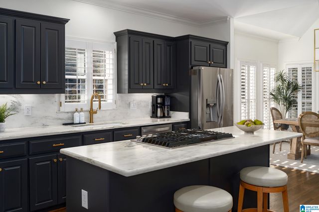 7204 N HIGHFIELD LANE, Hoover, AL 35242