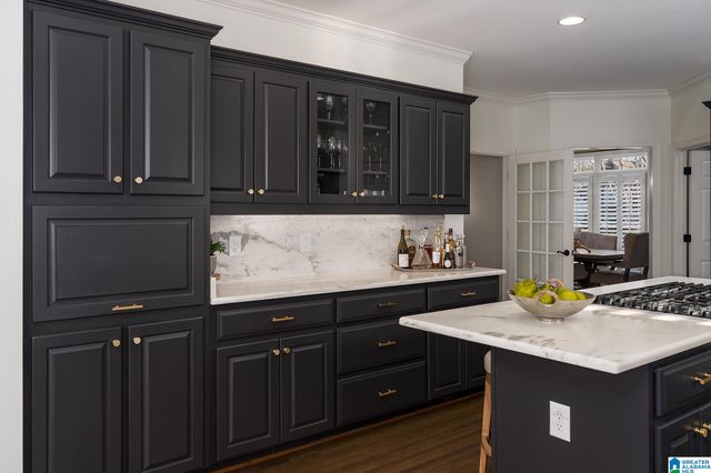 7204 N HIGHFIELD LANE, Hoover, AL 35242