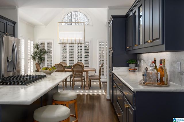 7204 N HIGHFIELD LANE, Hoover, AL 35242