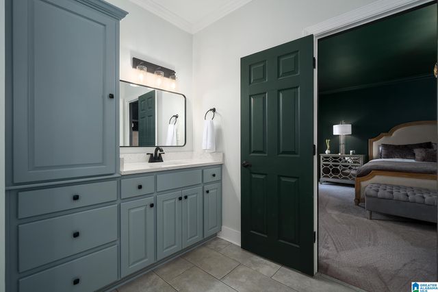 7204 N HIGHFIELD LANE, Hoover, AL 35242