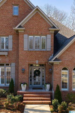 7204 N HIGHFIELD LANE, Hoover, AL 35242