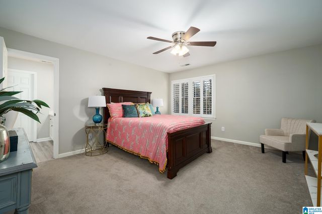 7204 N HIGHFIELD LANE, Hoover, AL 35242