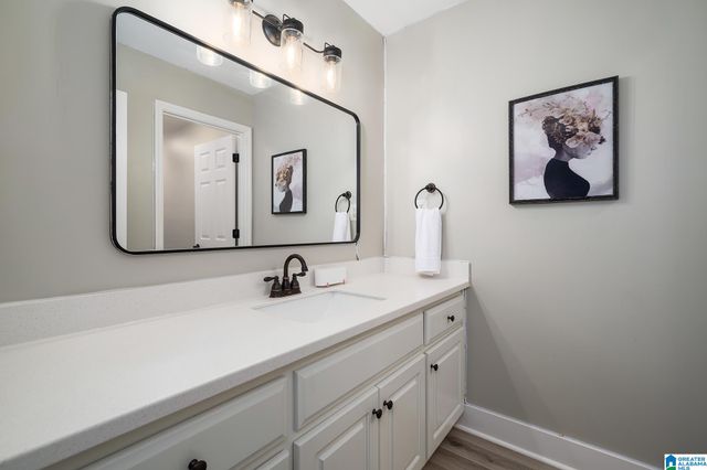 7204 N HIGHFIELD LANE, Hoover, AL 35242